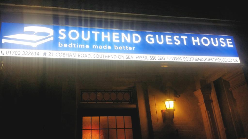 Southend Guest House - Close To Beach, Train Station & Southend Airport Kültér fotó